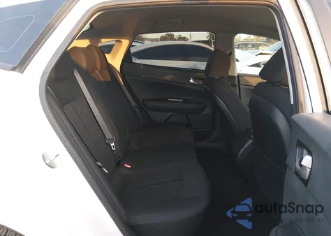 2019 Kia Optima Lx z USA, uszkodzony, nr VIN 5XXGT4L37KG287762